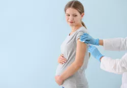 Quels sont les vaccins recommandés et contre-indiqués pendant la grossesse ?